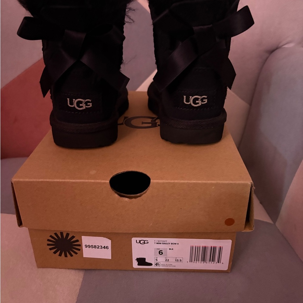 UGG Toddler Black Bow Winter Boots